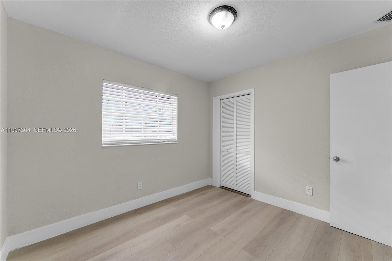 15260 Southwest 308th Street Homestead, FL 33033 - Photo 12 of 37