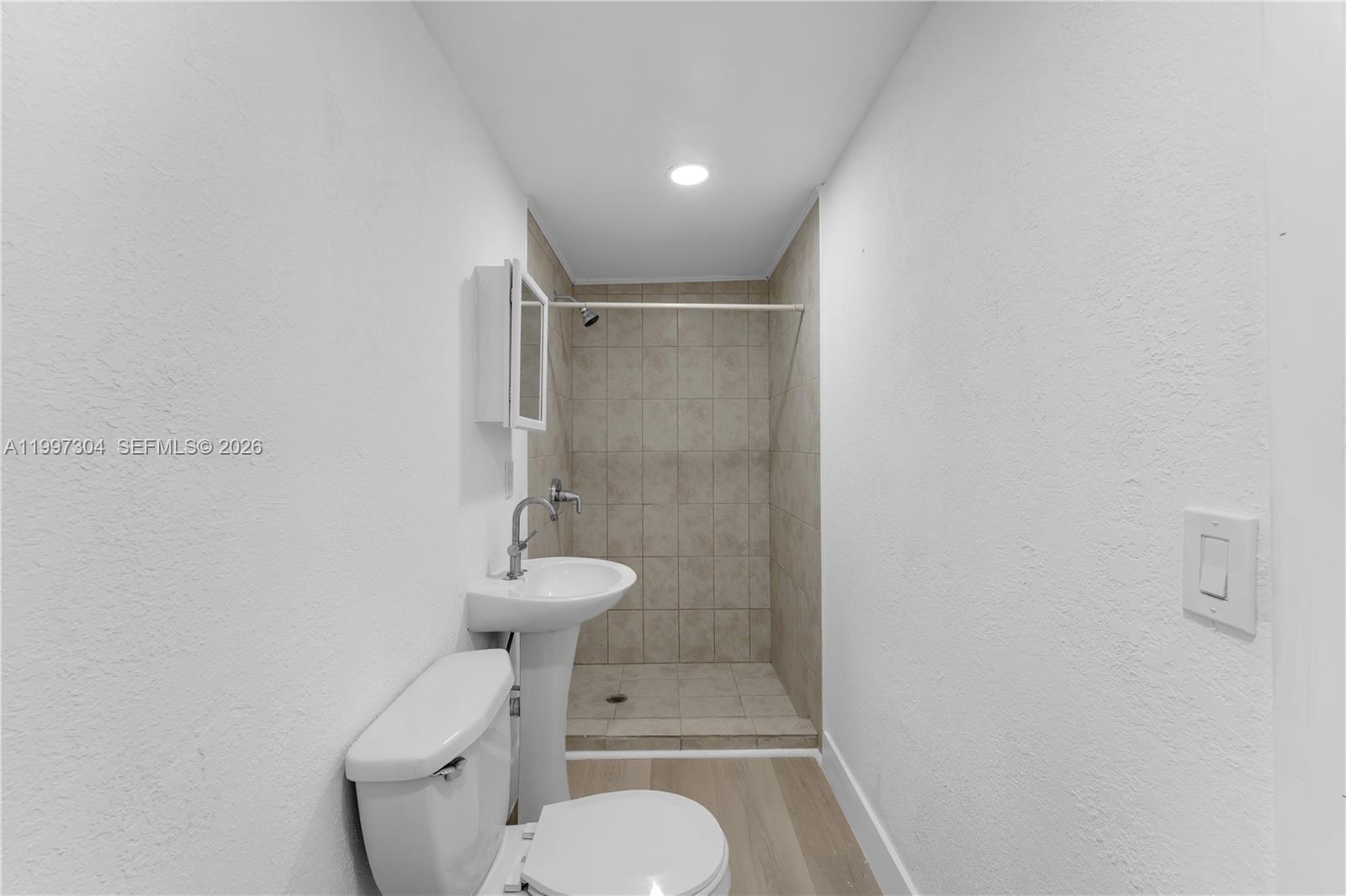 15260 Southwest 308th Street Homestead, FL 33033 - Photo 18 of 37