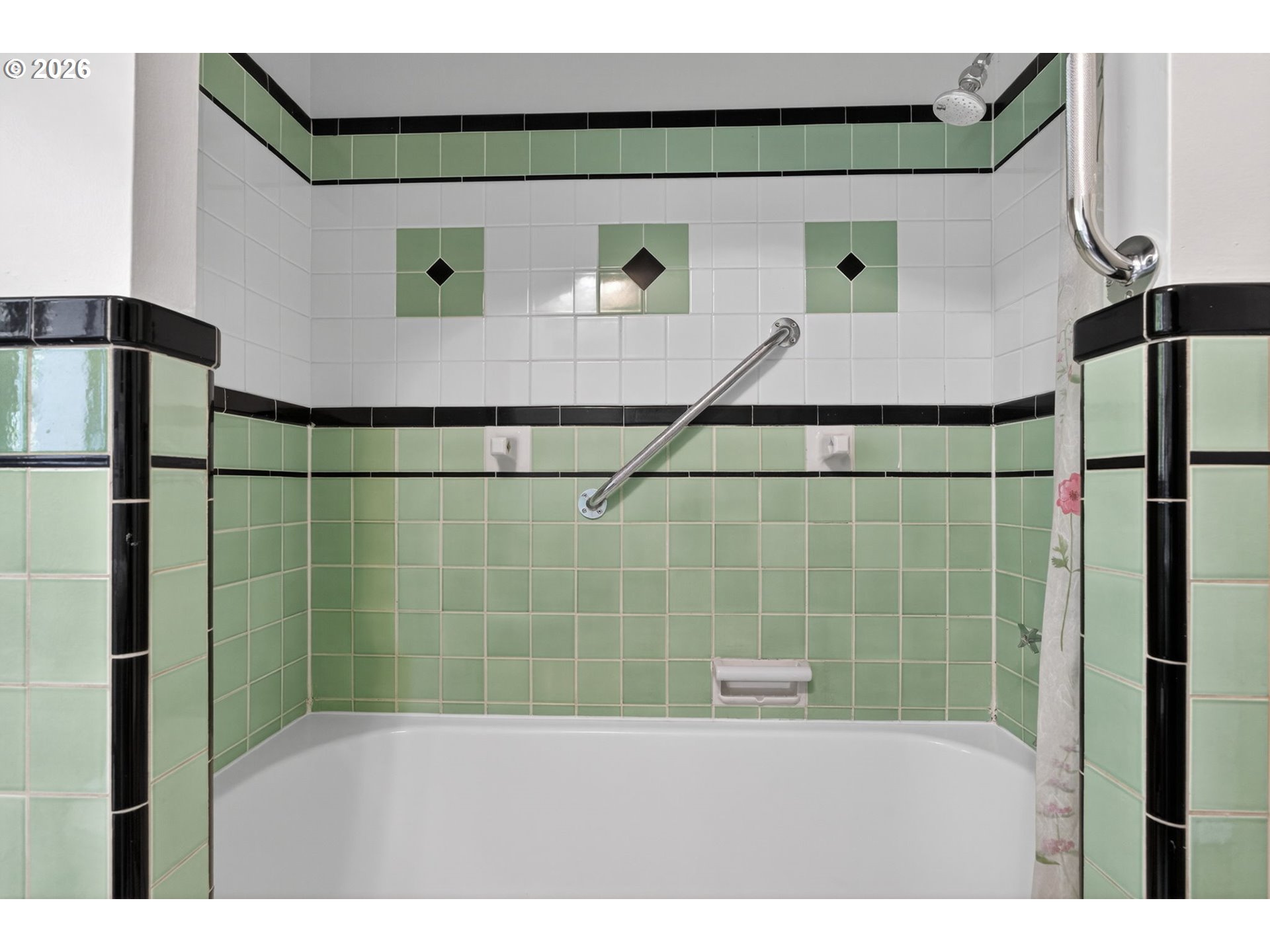 2325 Northeast Flanders Street, Unit 8 Portland, OR 97232 - Photo 22 of 42 a bathroom with a shower