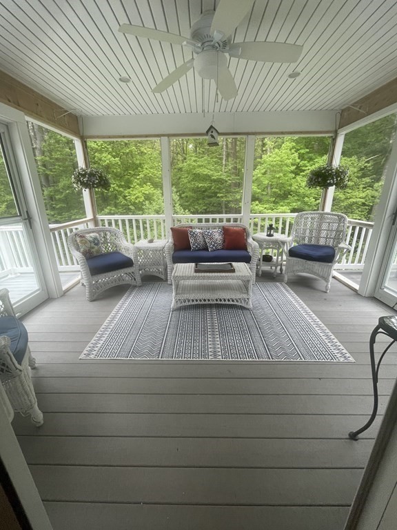 36 Brooks Street Upton, MA 01568 - Photo 11 of 29