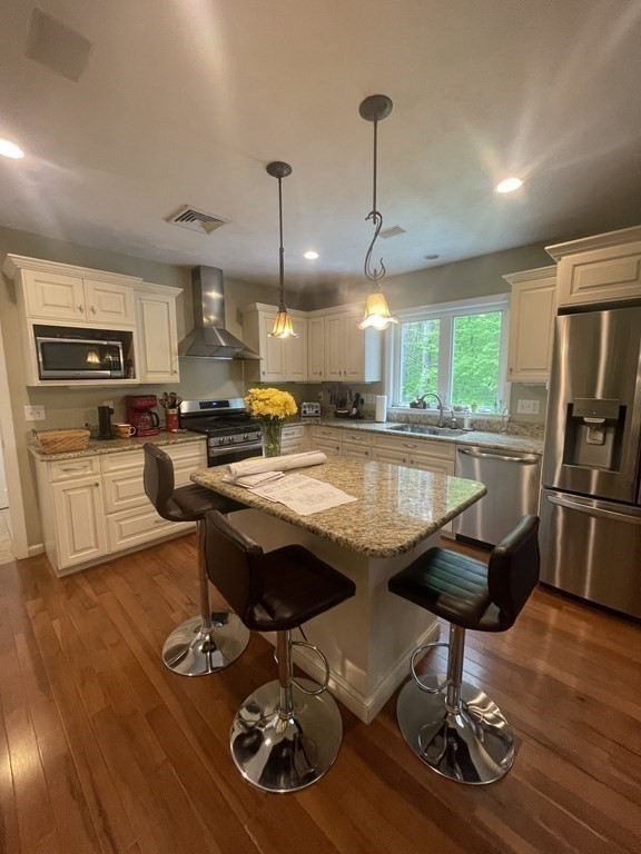36 Brooks Street Upton, MA 01568 - Photo 8 of 29