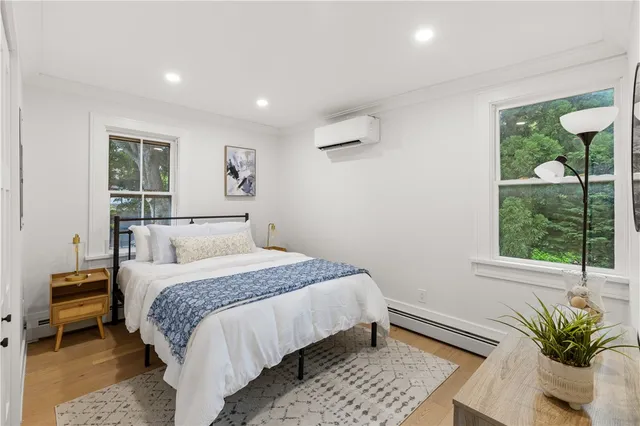 $889,999 | 51 Poplar Street, Unit 2, Newport, RI 02840