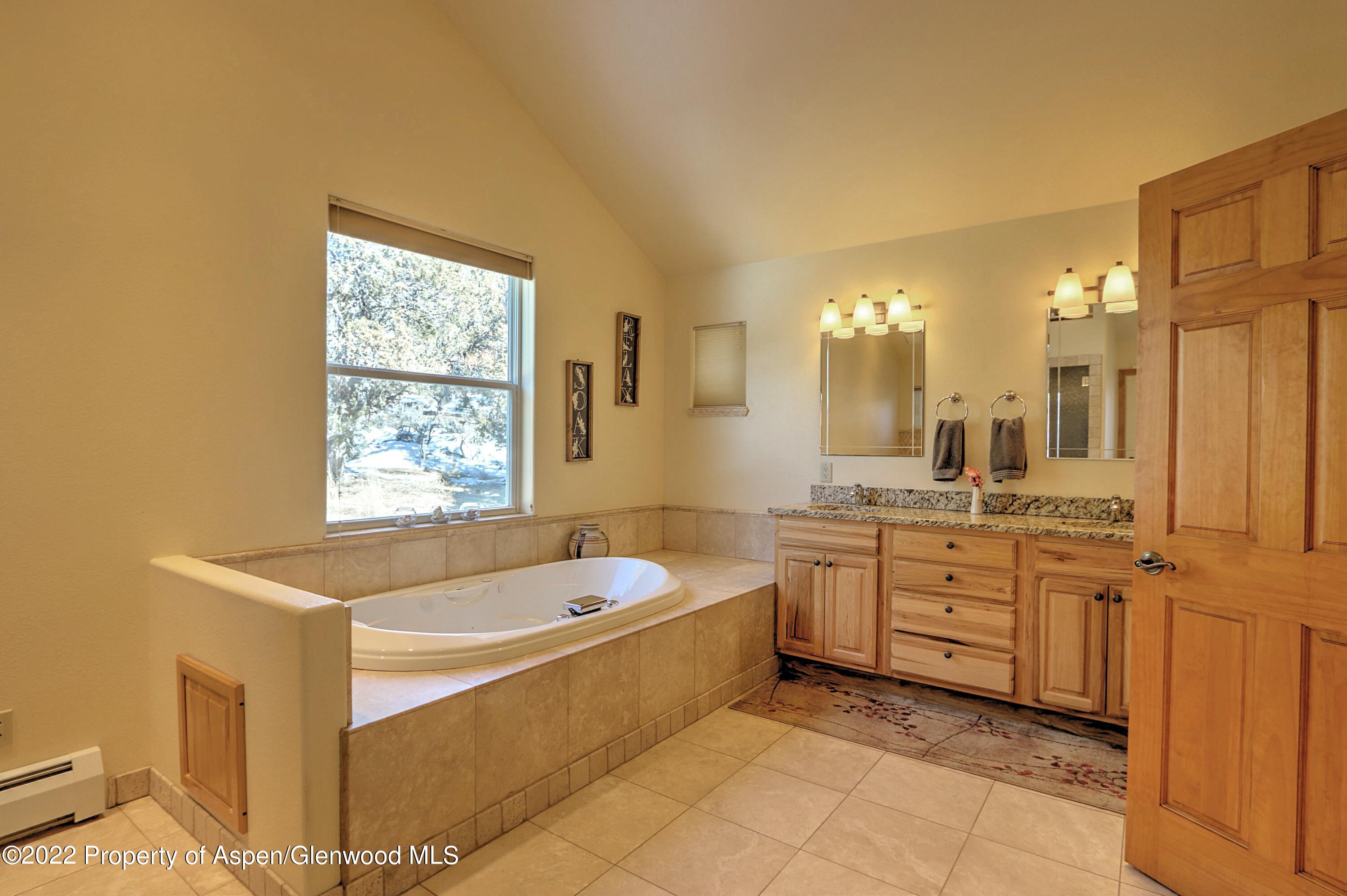 274 Cedar Way New Castle, CO 81647 - Photo 24 of 56 IMG_9180_1_2_3_4_5_6