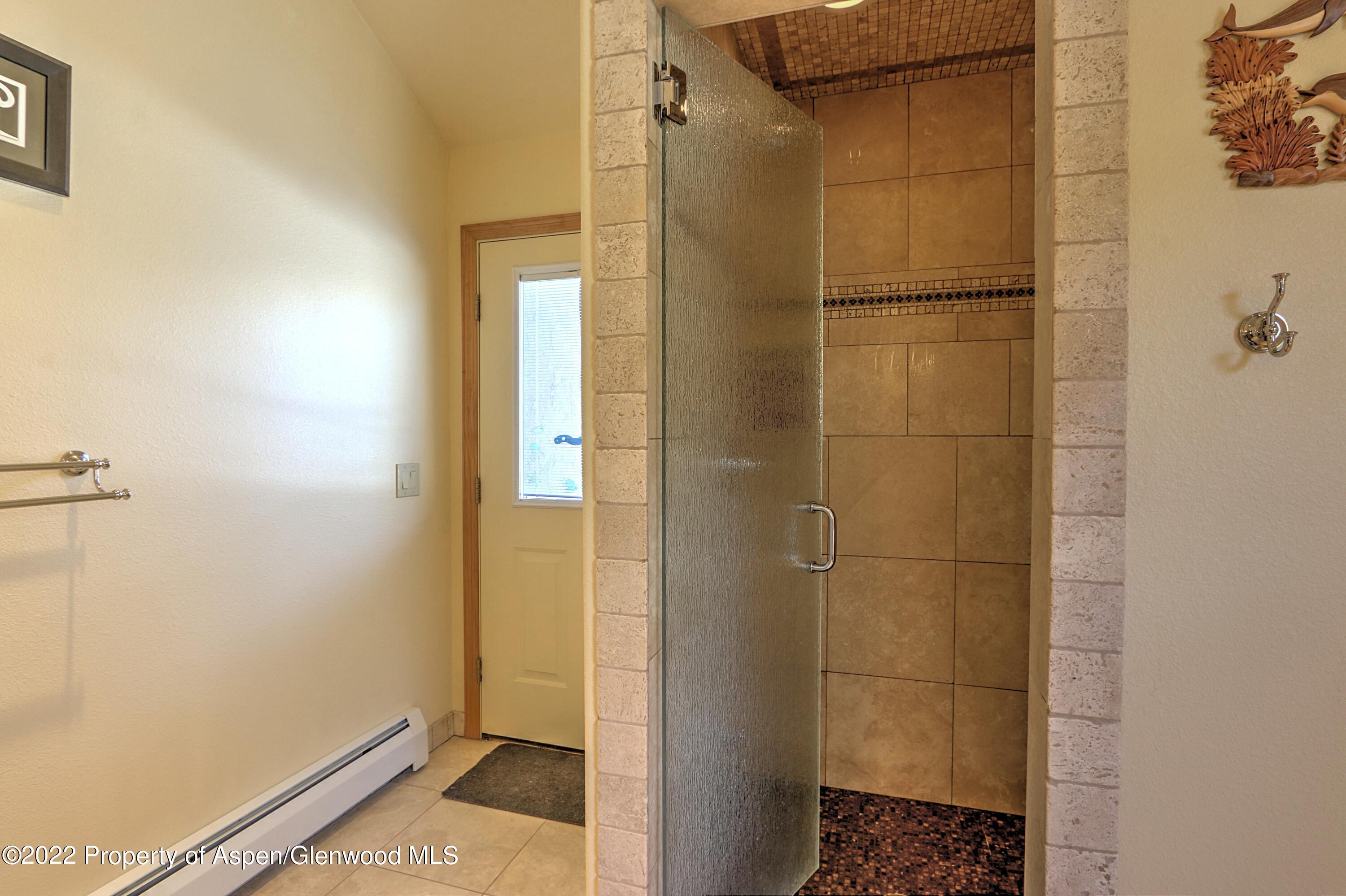 274 Cedar Way New Castle, CO 81647 - Photo 25 of 56 IMG_9194_195_196_197_198_199_200