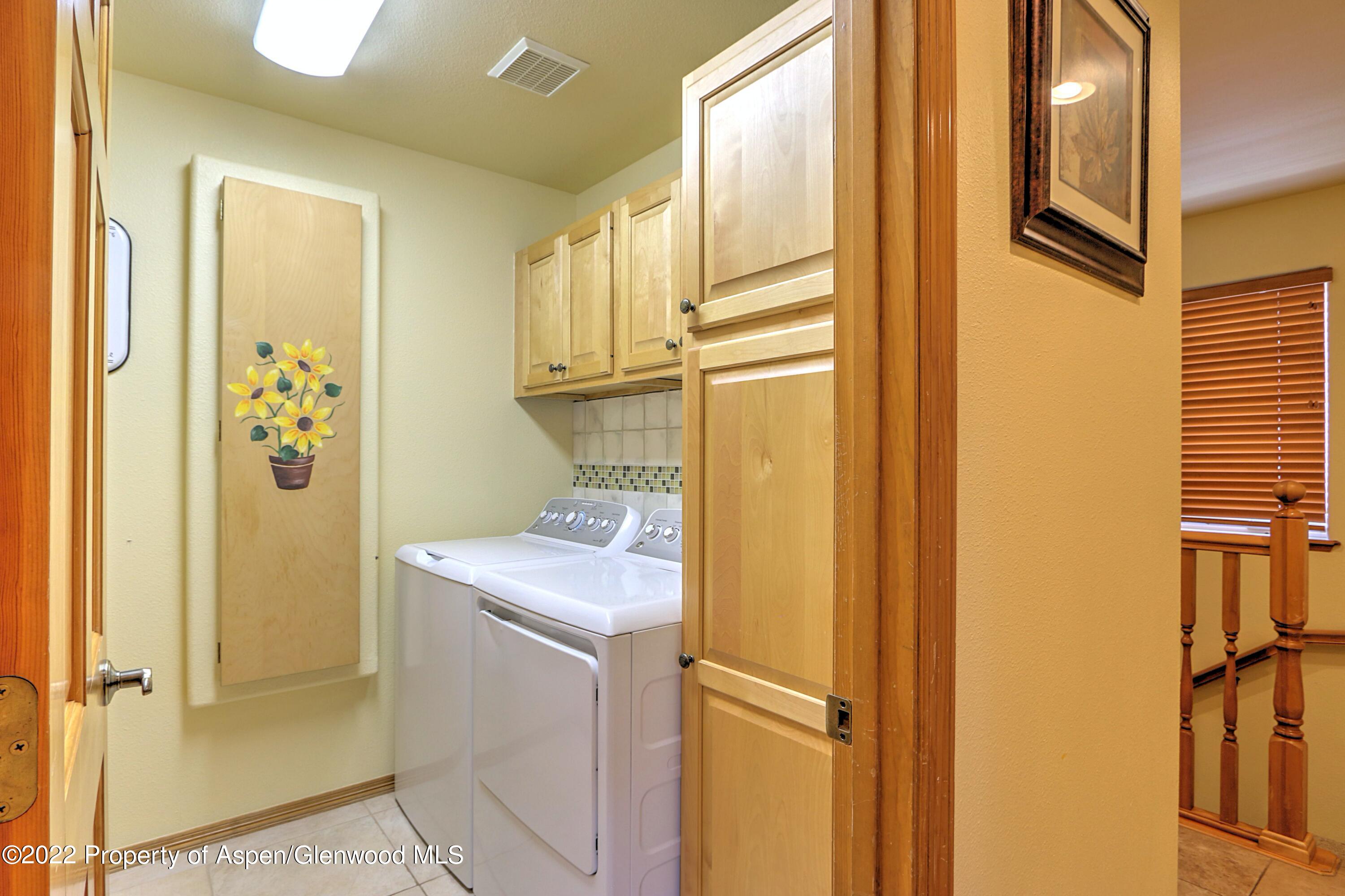 274 Cedar Way New Castle, CO 81647 - Photo 28 of 56 IMG_9019_20_21_22_23_24_25