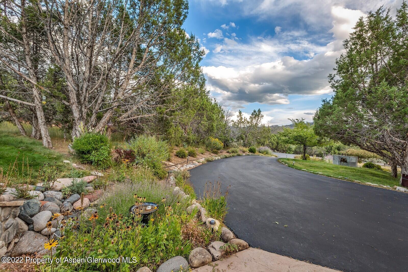 274 Cedar Way New Castle, CO 81647 - Photo 55 of 56 driveway 1