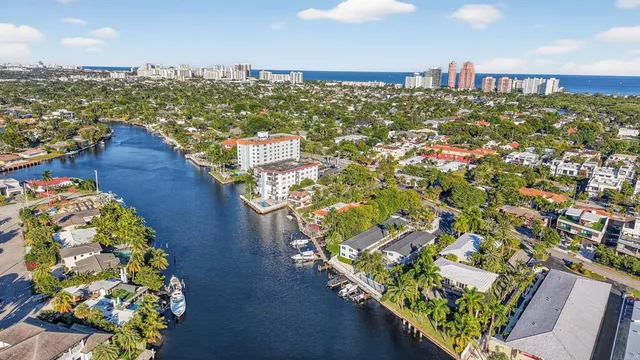 $2,000 | 1821 Middle River Drive, Unit 11, Fort Lauderdale, FL 33305