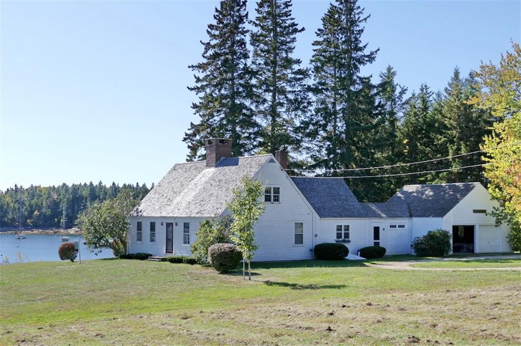 134 Reach Road Brooklin, ME 04616 - Photo 8 of 29 Photo