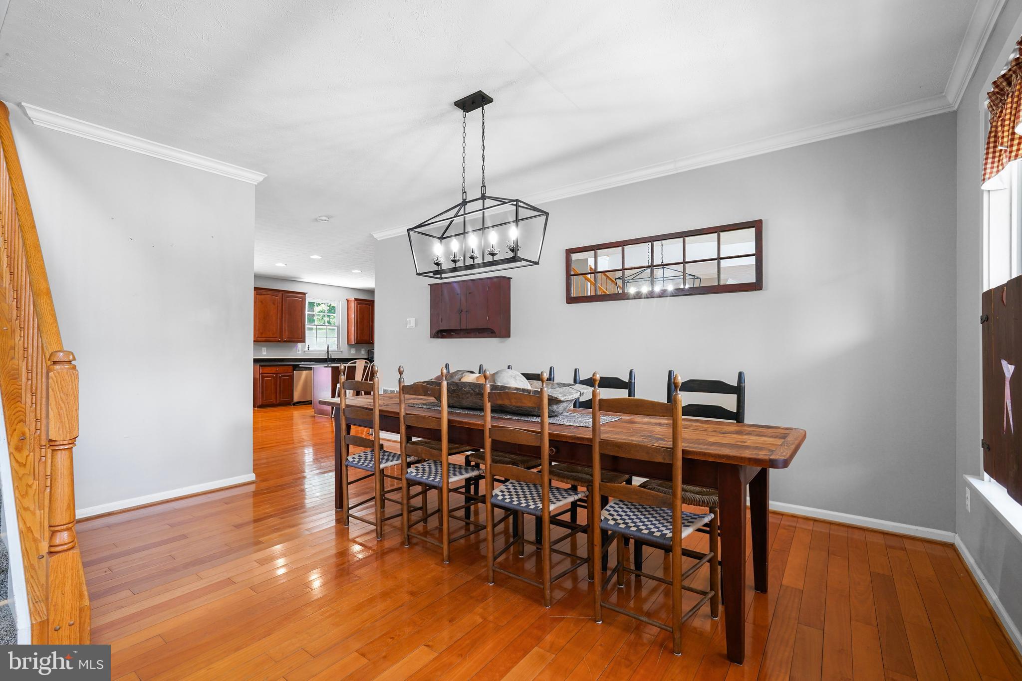 143 Patton Way Elkton, MD 21921 - Photo 17 of 50 Dining room table