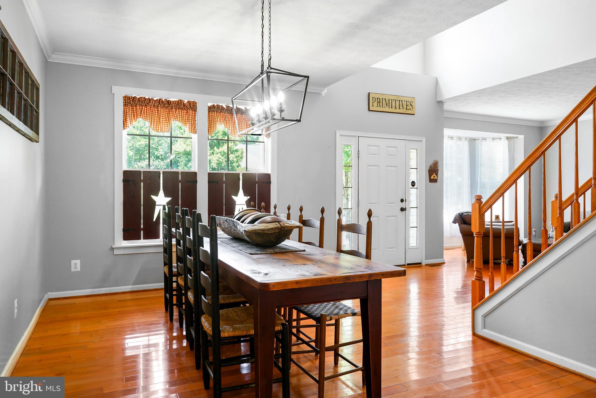 143 Patton Way Elkton, MD 21921 - Photo 19 of 50 Dining room table