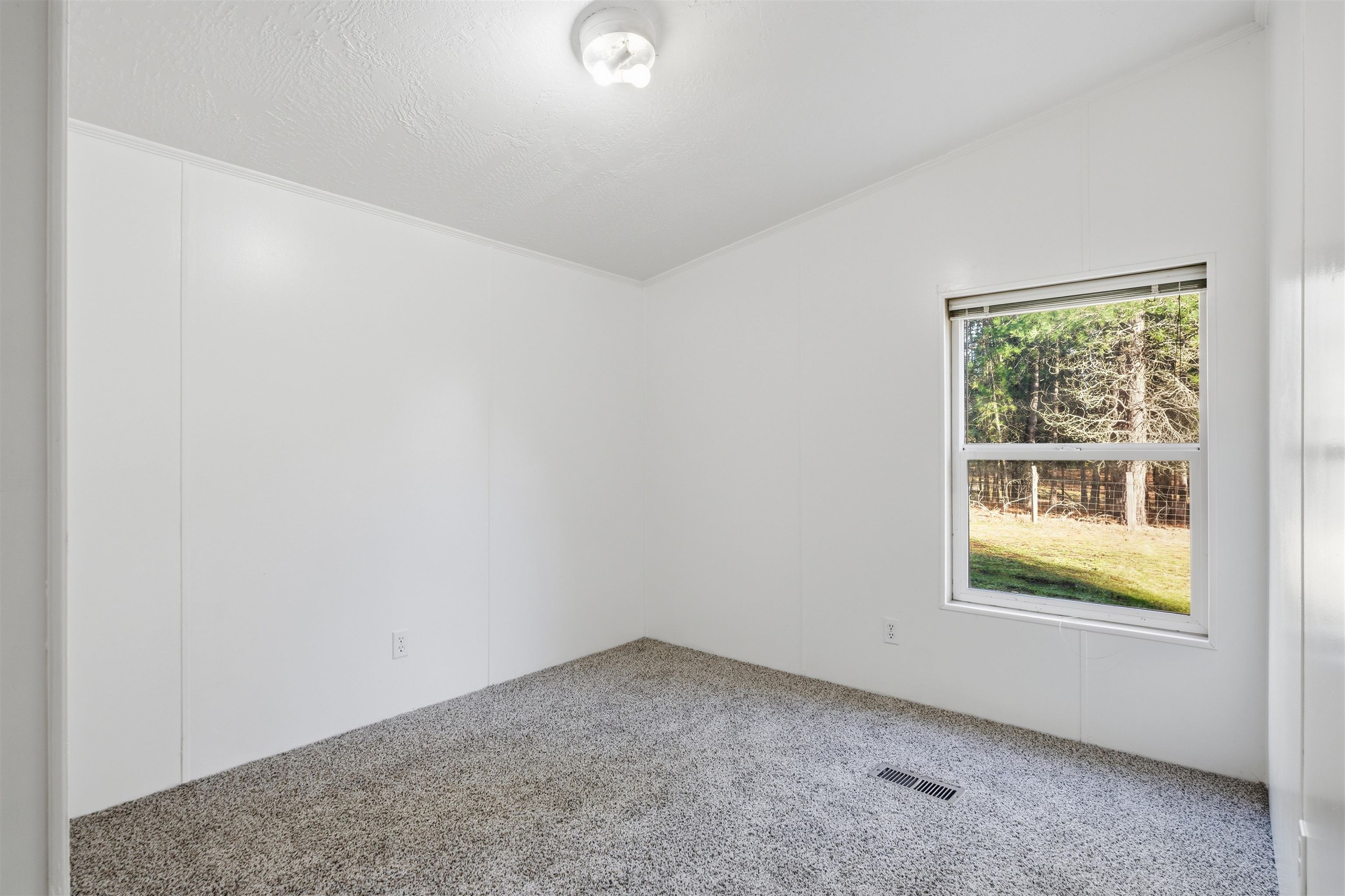 6615 East Valley Lane Elk, WA 99009 - Photo 23 of 49