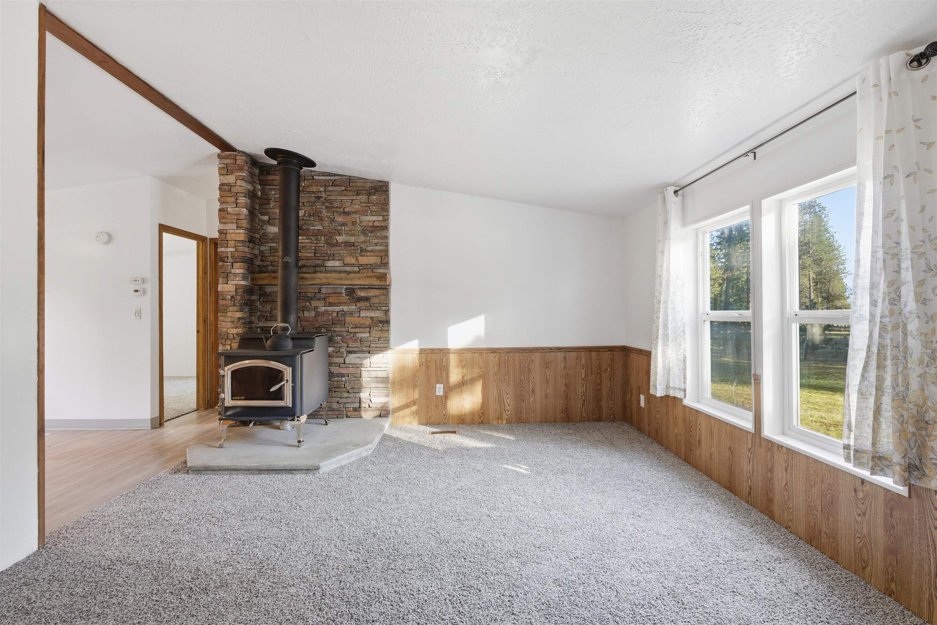 6615 East Valley Lane Elk, WA 99009 - Photo 7 of 49