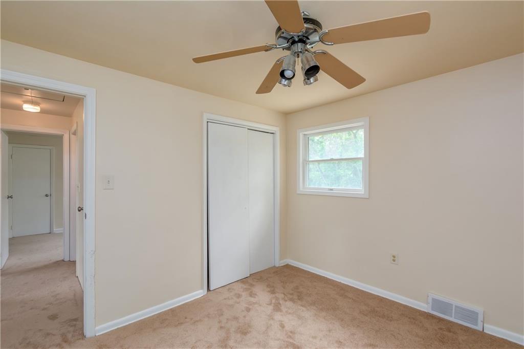 341 Coraopolis Road Coraopolis, PA 15108 - Photo 13 of 25 Gallery Image 13