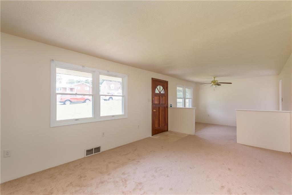 341 Coraopolis Road Coraopolis, PA 15108 - Photo 7 of 25 Gallery Image 7