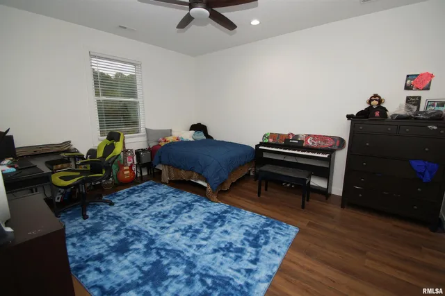 $875,000 | 10703 52nd Street West, Milan, IL 61264