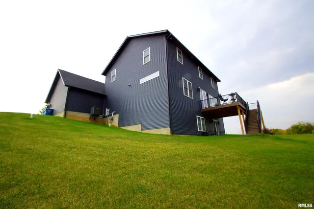 $875,000 | 10703 52nd Street West, Milan, IL 61264