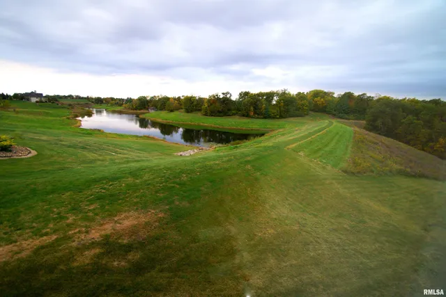 $875,000 | 10703 52nd Street West, Milan, IL 61264