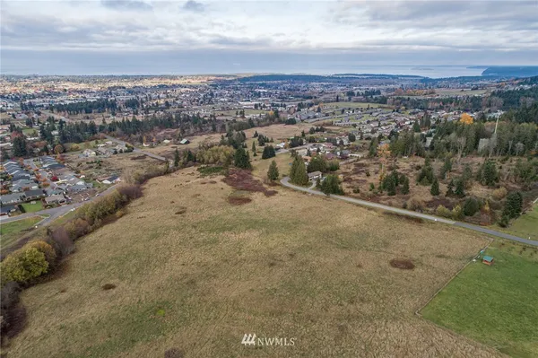 $3,900,000 | 9999 North 7th Avenue, Sequim, WA 98382