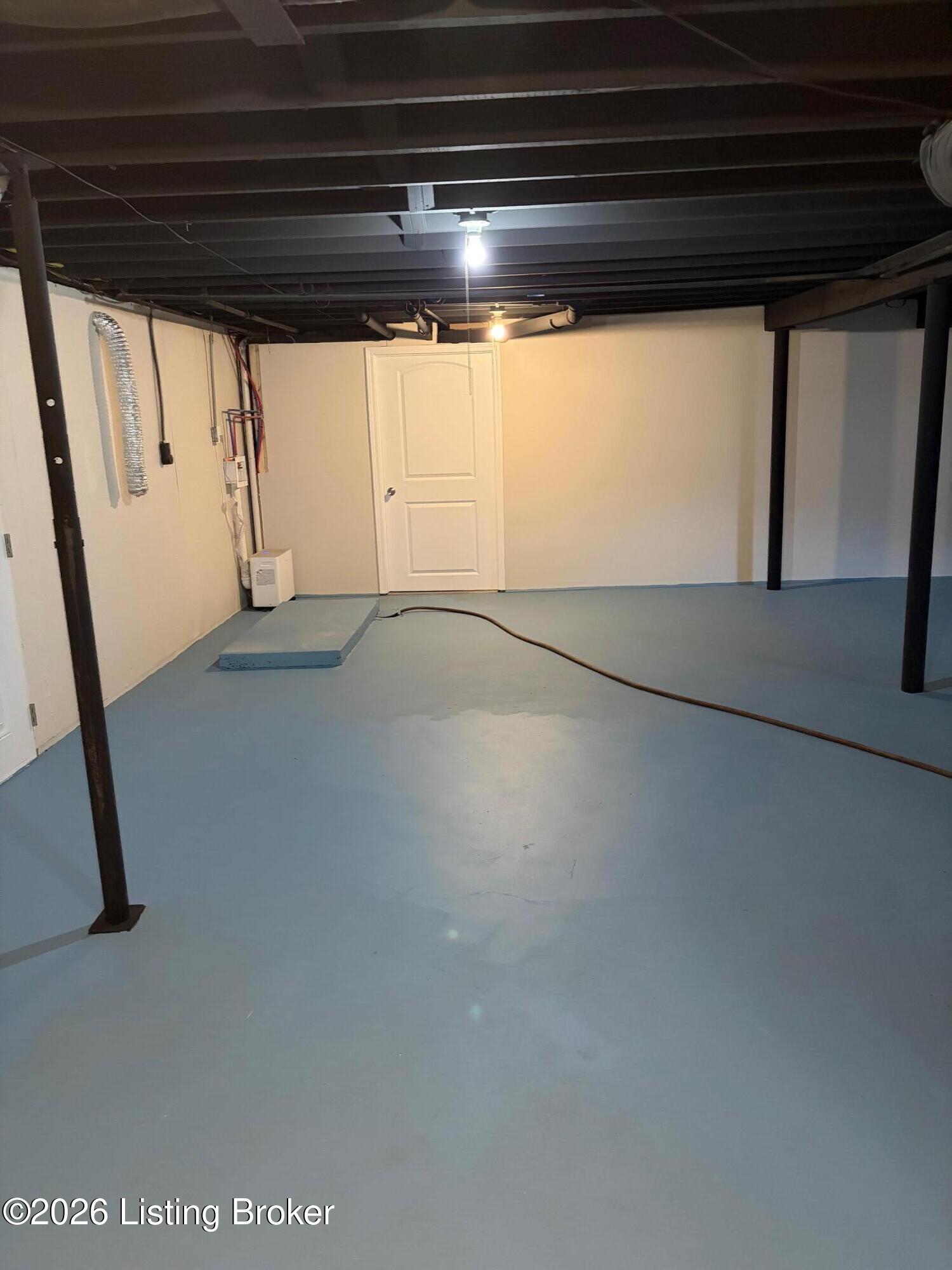 247 Spring Street New Castle, KY 40050 - Photo 23 of 32 Bsmnt Laundry