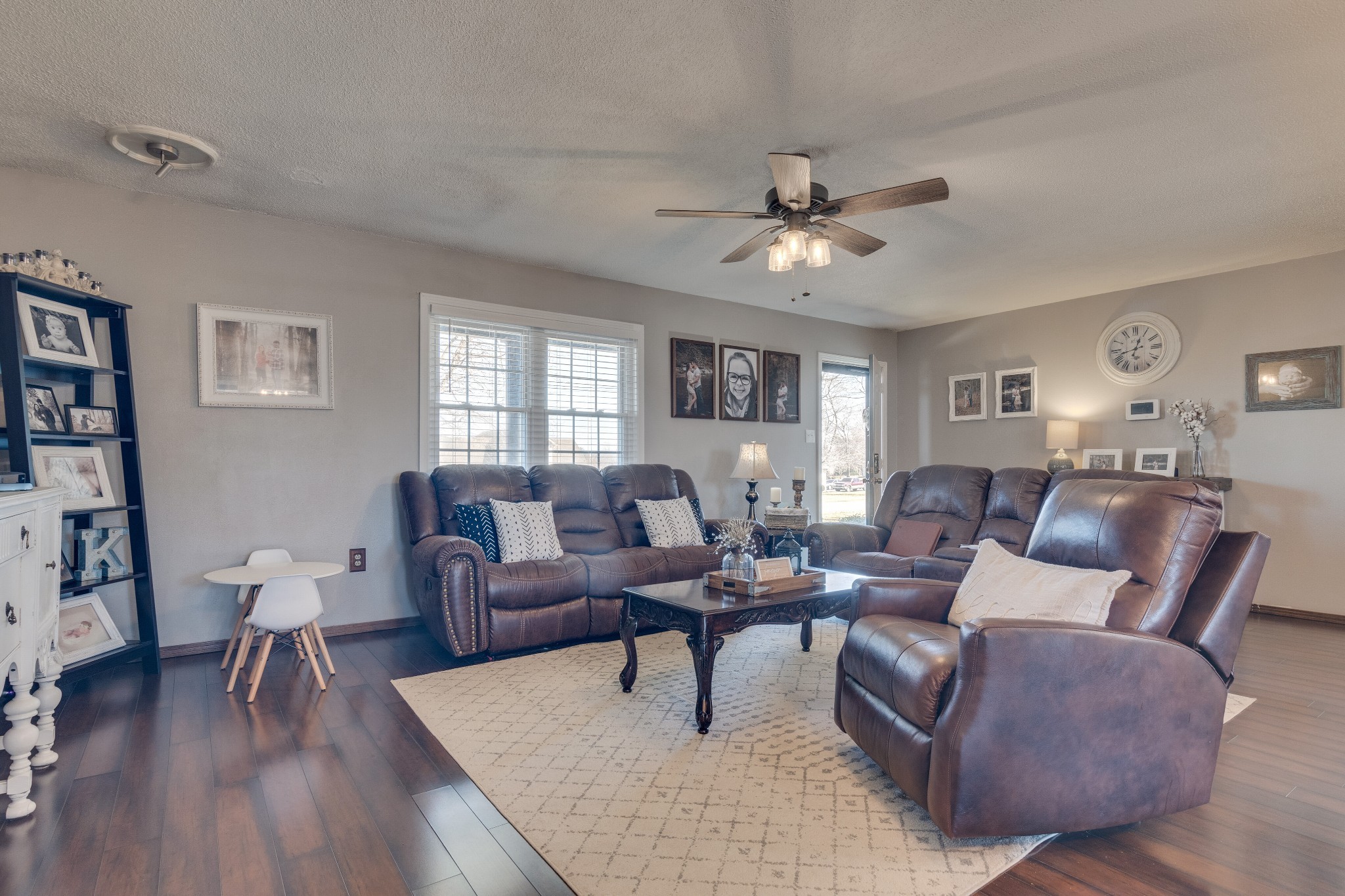 403 Mockingbird Drive Mount Pleasant, TN 38474 - Photo 10 of 26 a living room with furniture and a ceiling fan
