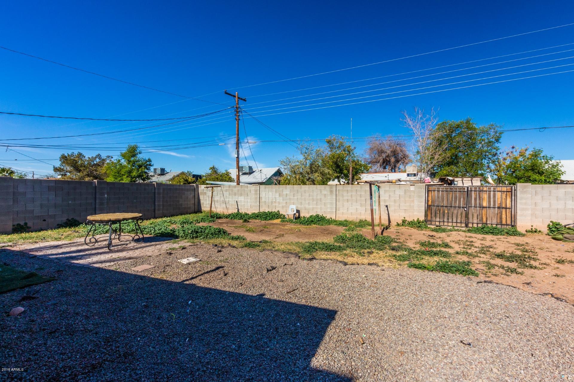 522 West Chipman Road Phoenix, AZ 85041 - Photo 18 of 20 Chipman (1)