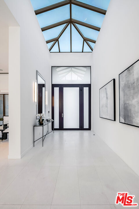 16167 Royal Oak Road Encino, CA 91436 - Photo 3 of 41