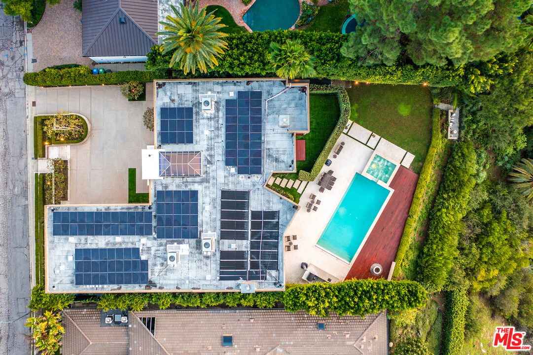 16167 Royal Oak Road Encino, CA 91436 - Photo 41 of 41