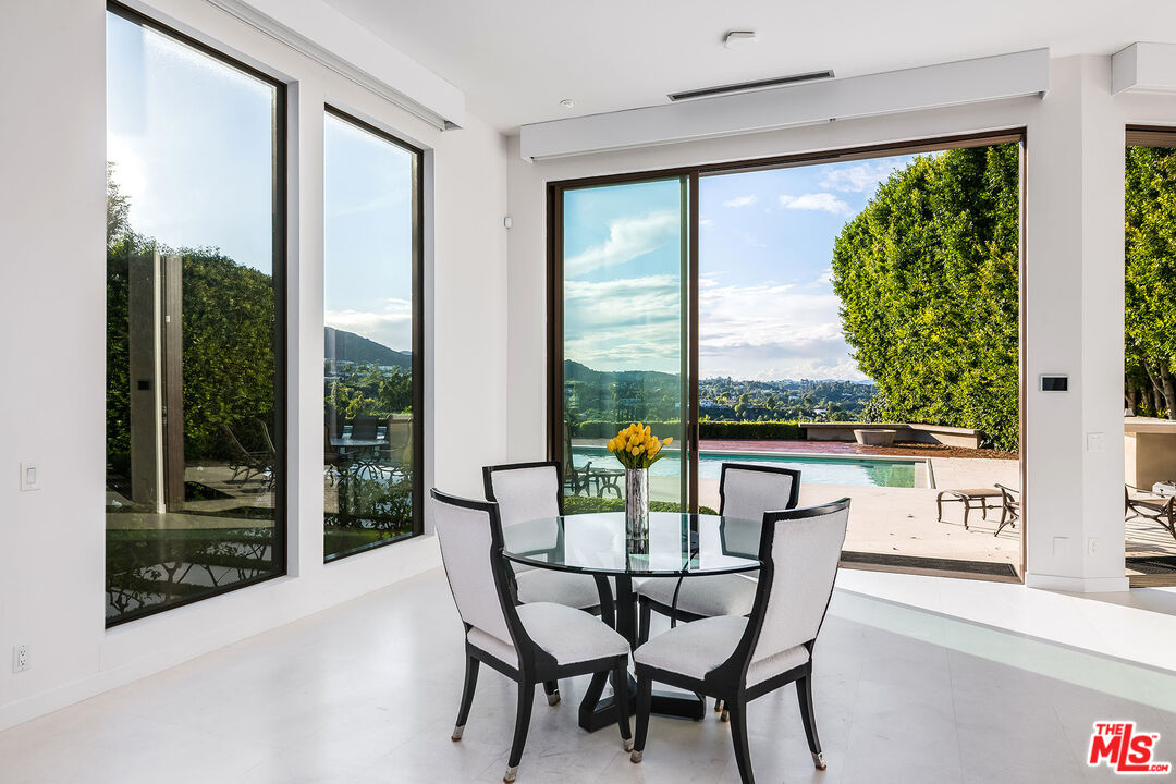 16167 Royal Oak Road Encino, CA 91436 - Photo 10 of 41