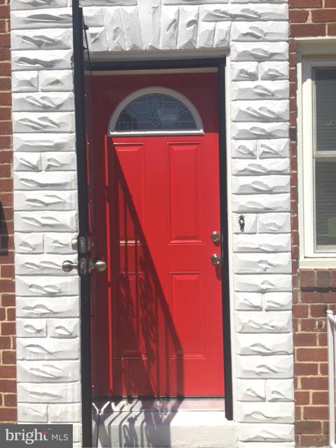 5440 Channing Road Baltimore, MD 21229 - Photo 2 of 28 Exterior (Front)