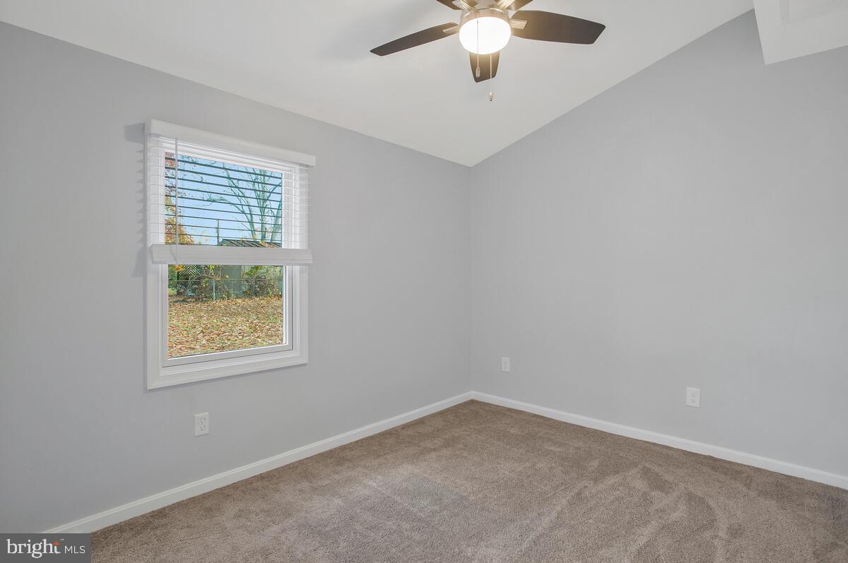 1696 Grandview Road Pasadena, MD 21122 - Photo 18 of 30 Gallery Image 18