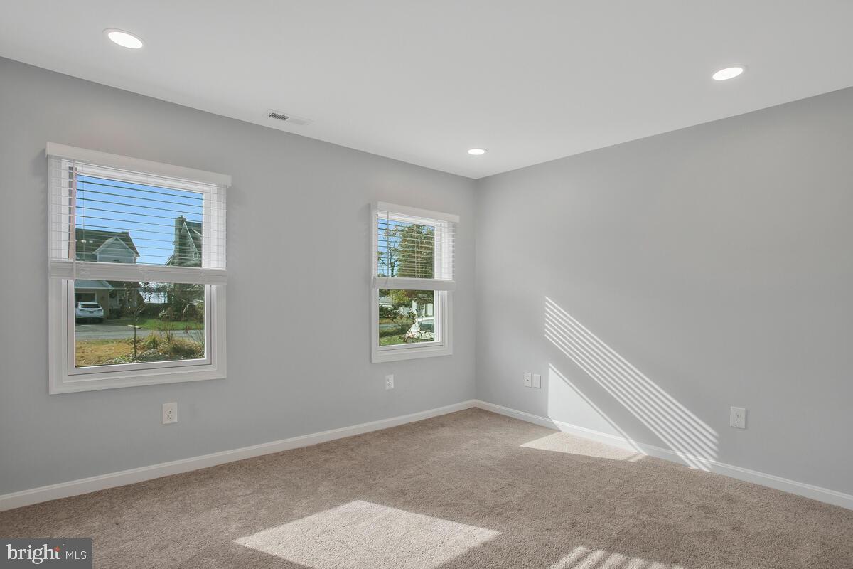 1696 Grandview Road Pasadena, MD 21122 - Photo 22 of 30 Gallery Image 22