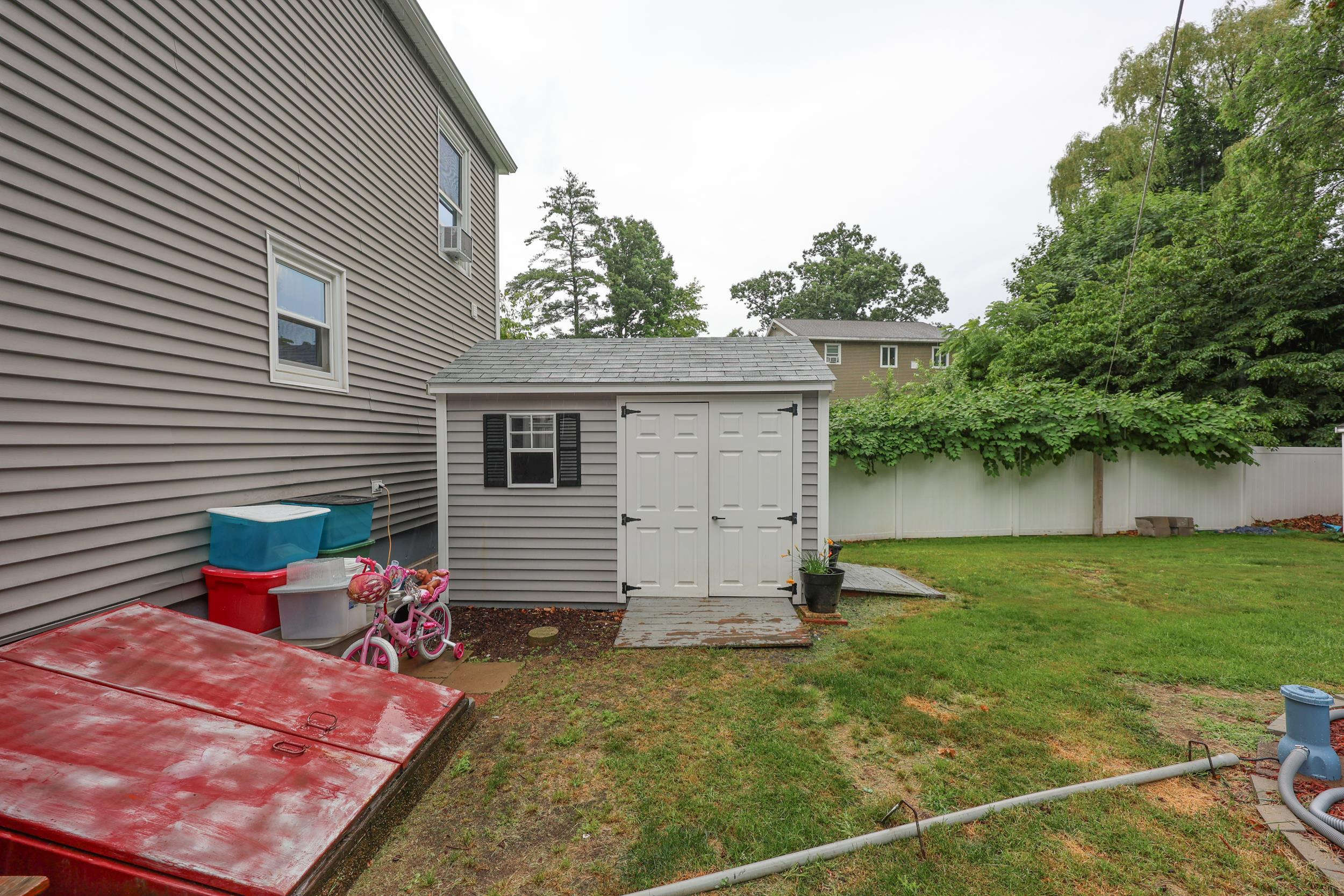 6 Concord Avenue Derry, NH 03038 - Photo 41 of 45