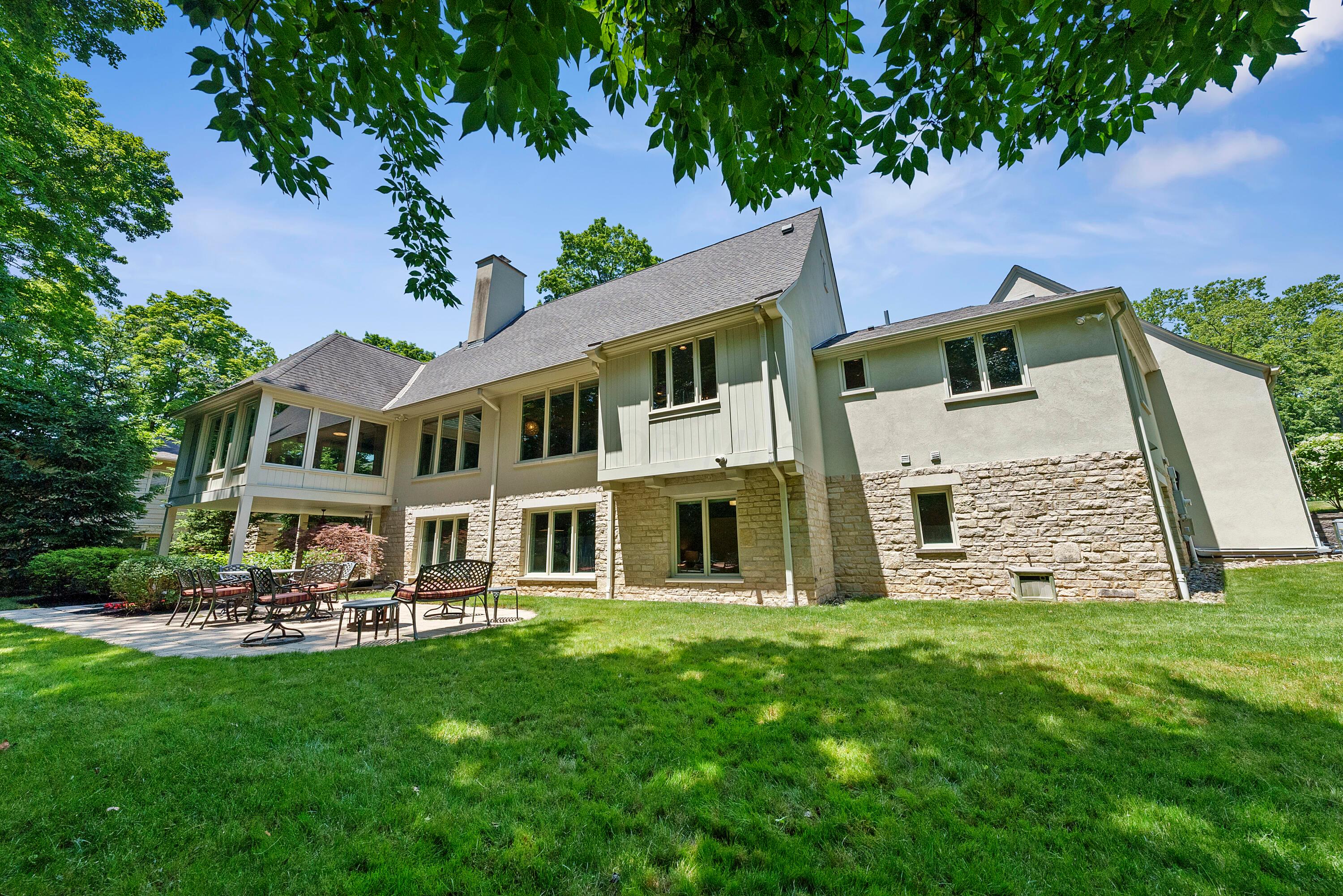 2737 Edington Road Columbus, OH 43221 - Photo 2 of 59 Beautiful, Private .43 Acre Lot