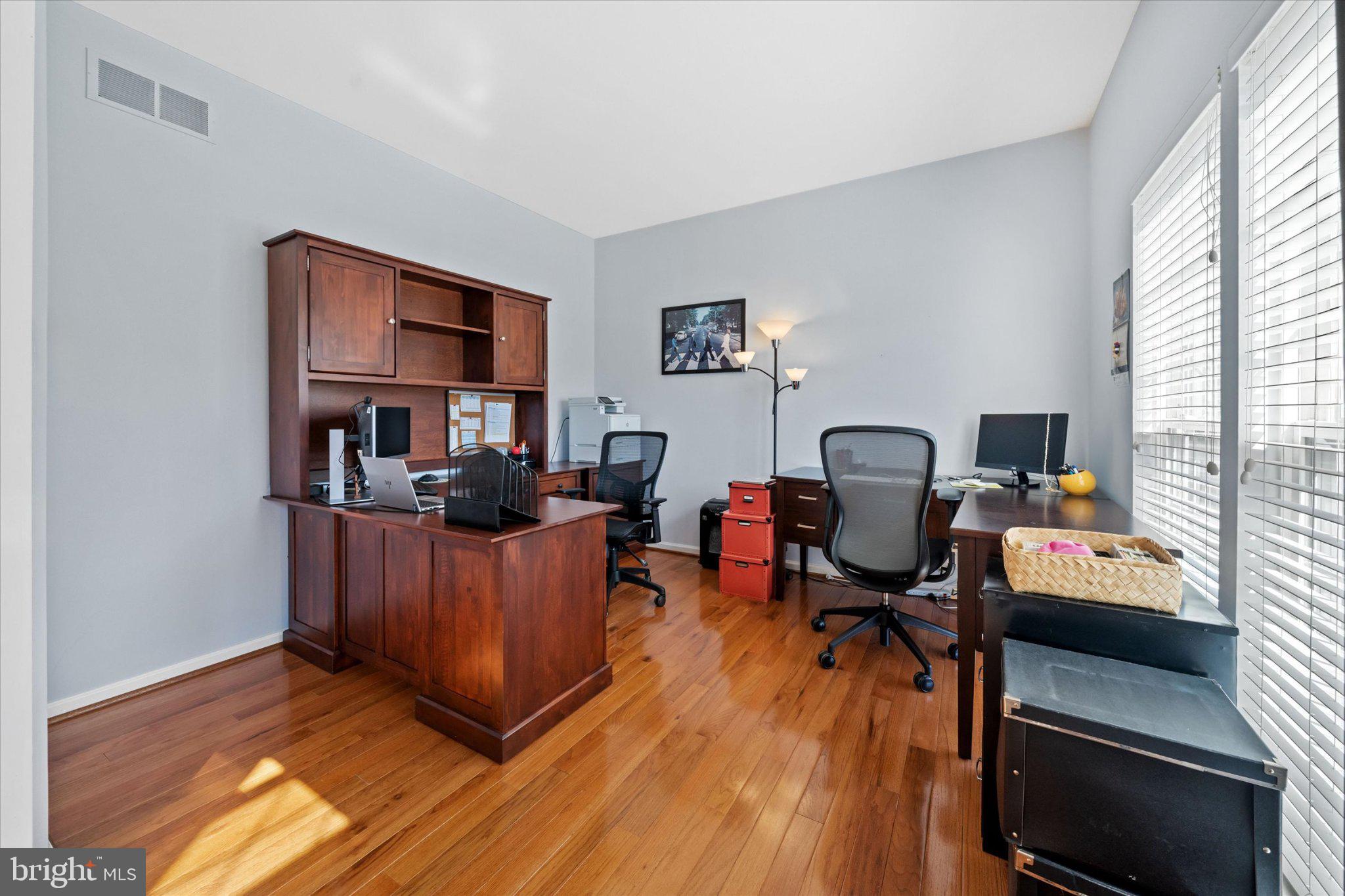 457 Preakness Run Newark, DE 19702 - Photo 25 of 55 a workspace with furniture hardwood and a window