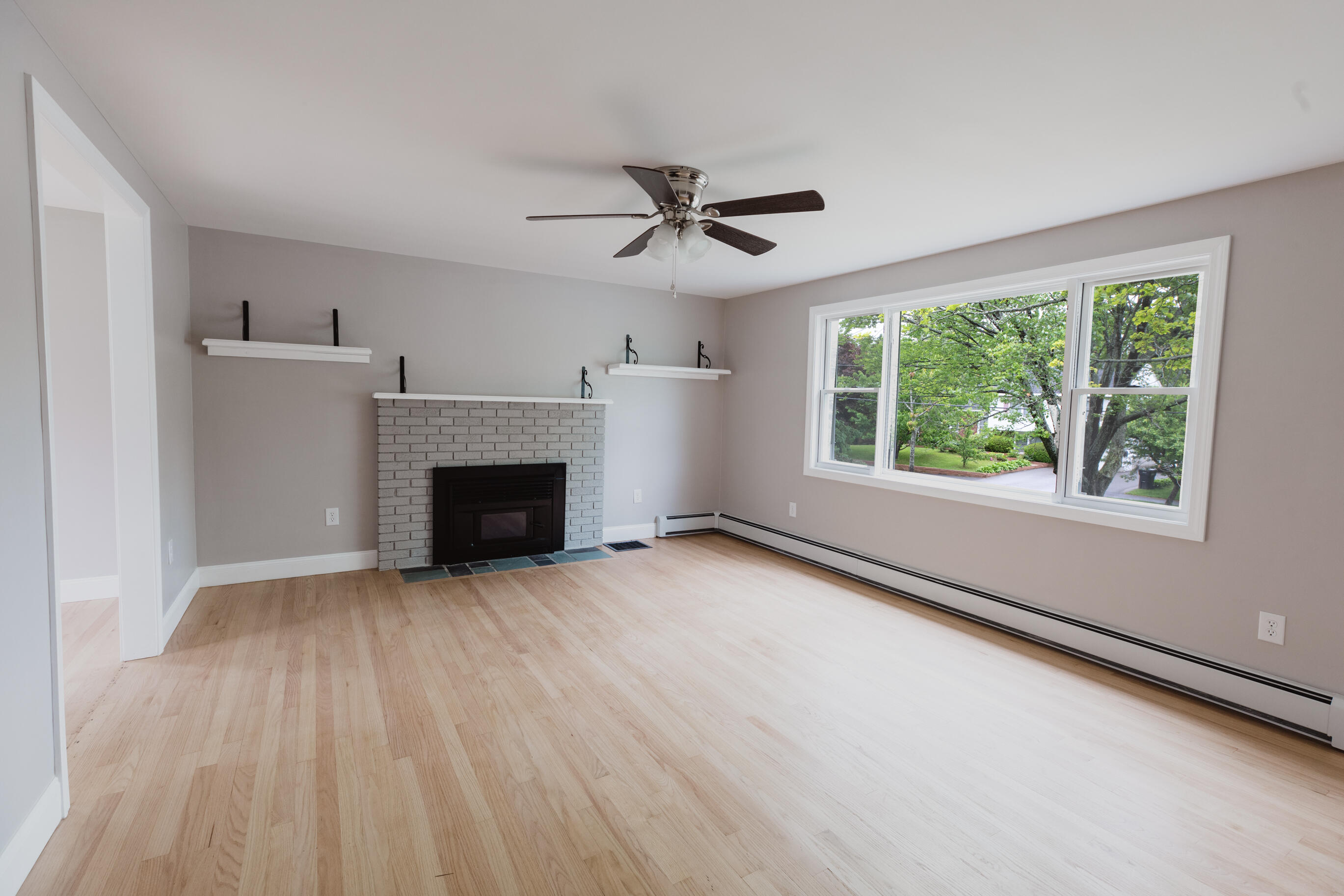 382 Howard Street Bangor, ME 04401 - Photo 20 of 59 TriciaLargay_382Howard_1PrimrosePl_Bango