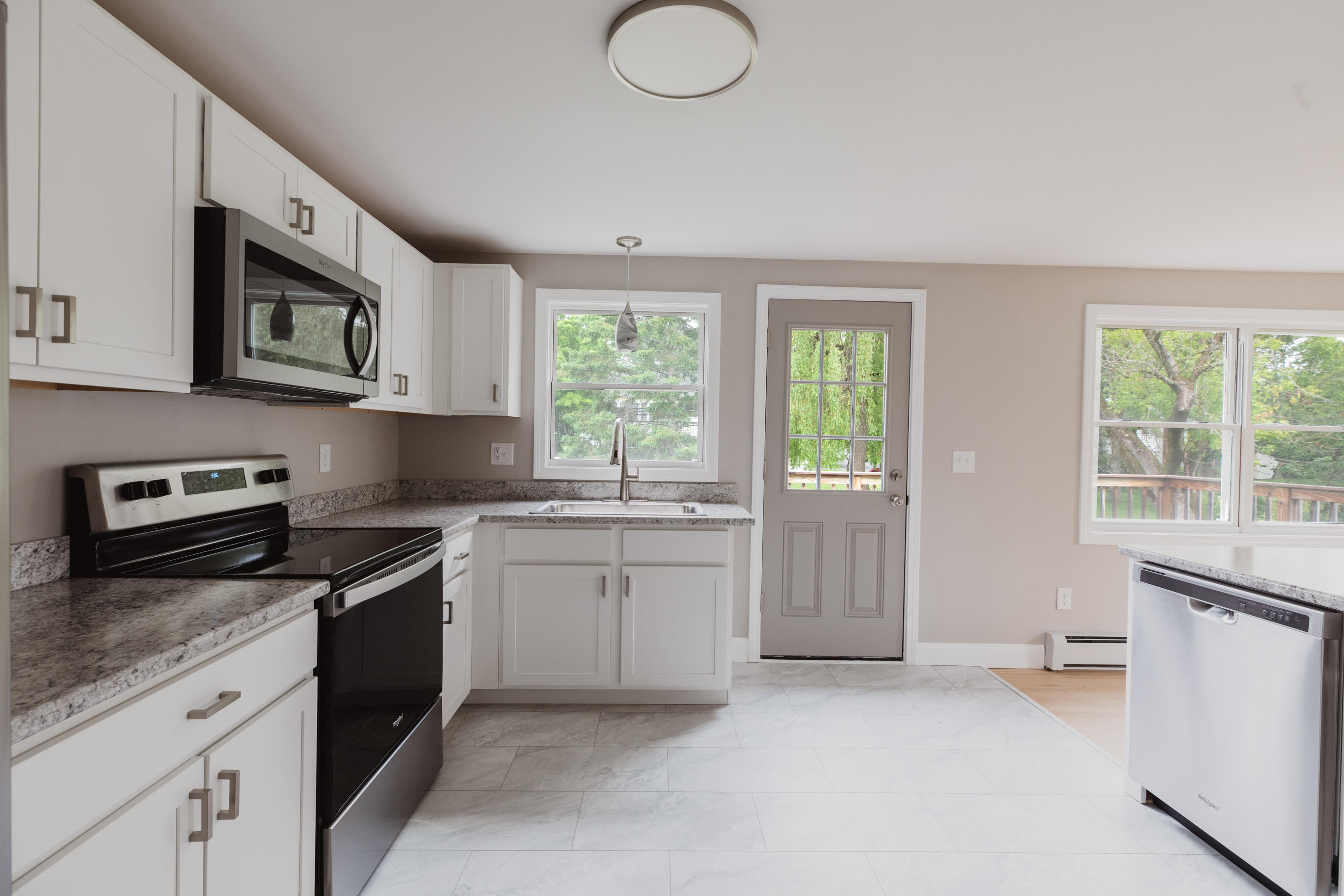 382 Howard Street Bangor, ME 04401 - Photo 24 of 59 TriciaLargay_382Howard_1PrimrosePl_Bango