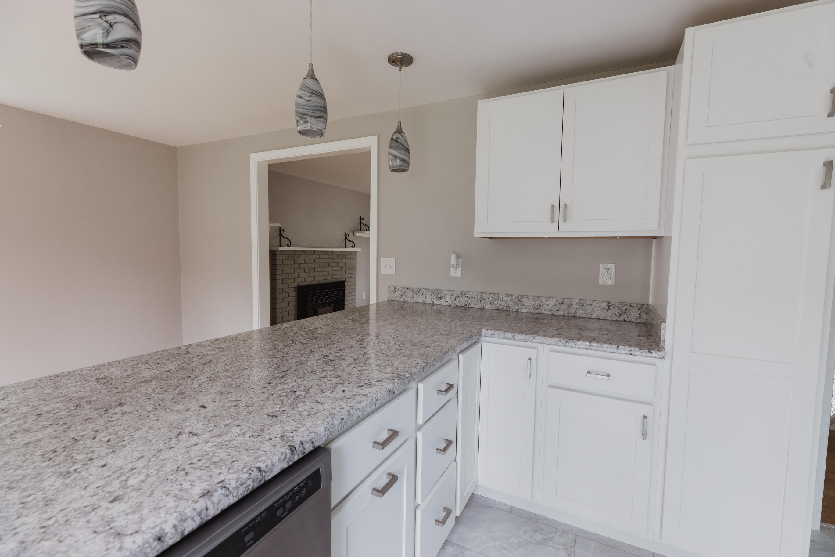 382 Howard Street Bangor, ME 04401 - Photo 29 of 59 TriciaLargay_382Howard_1PrimrosePl_Bango