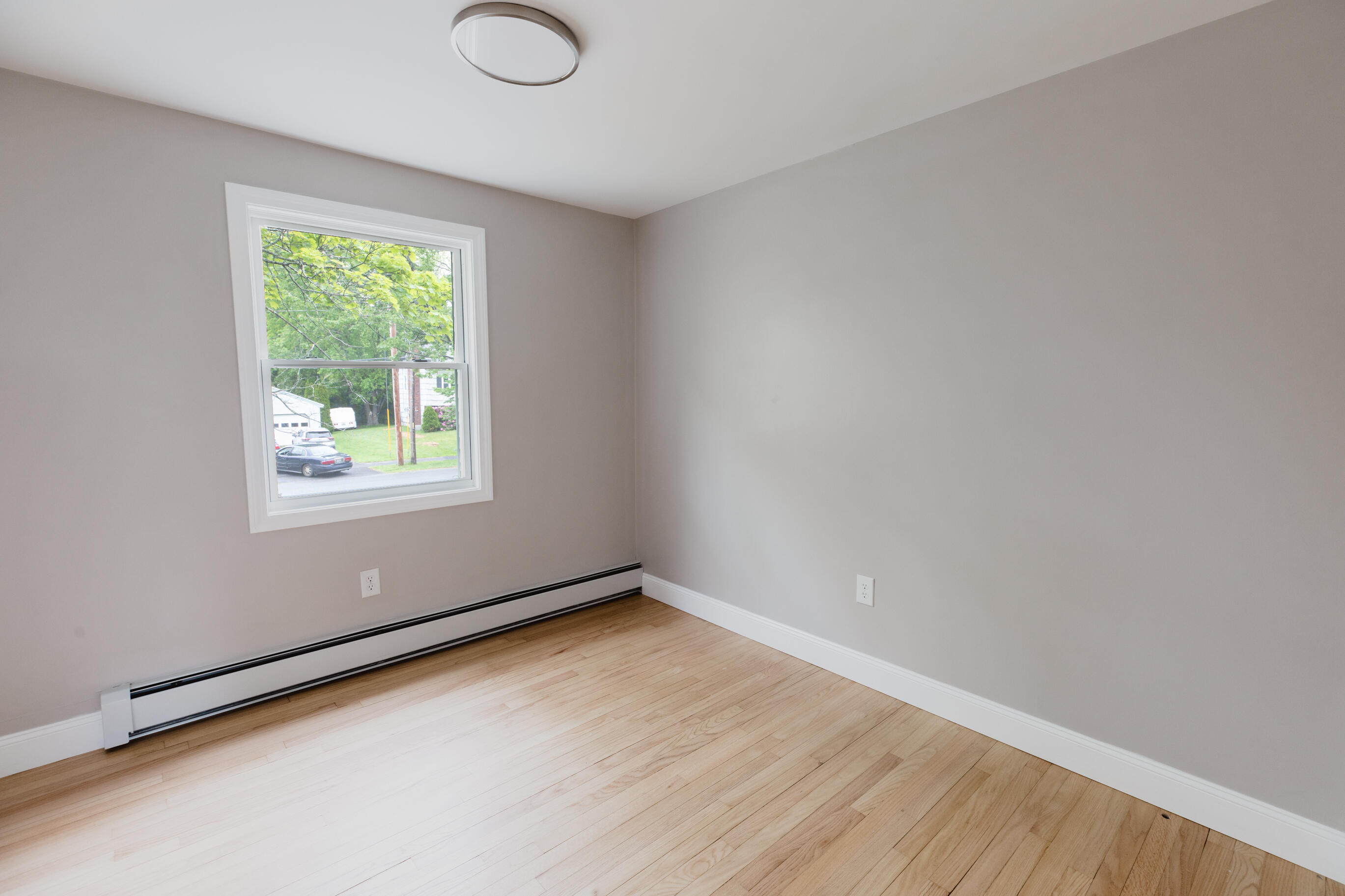 382 Howard Street Bangor, ME 04401 - Photo 34 of 59 TriciaLargay_382Howard_1PrimrosePl_Bango