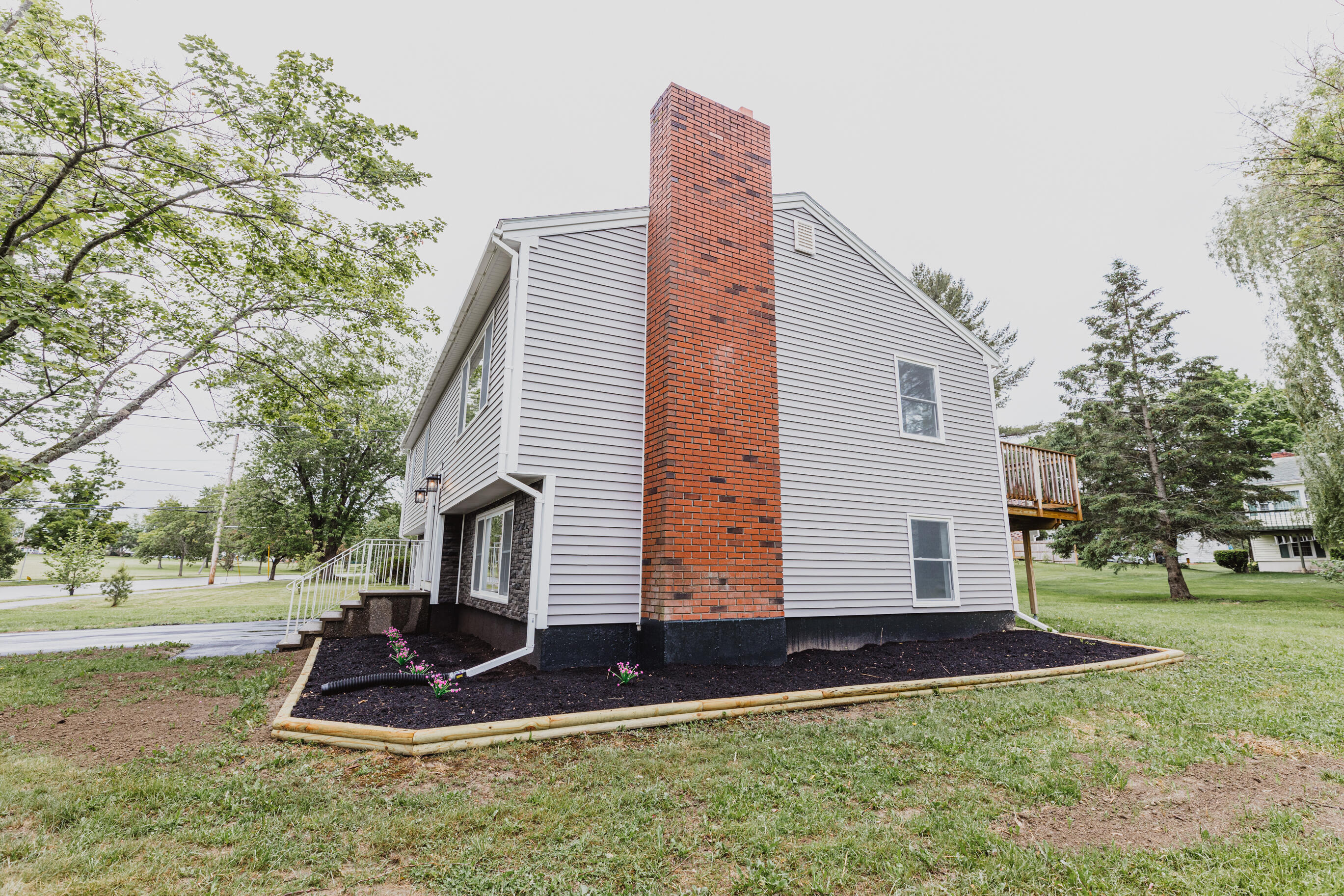 382 Howard Street Bangor, ME 04401 - Photo 4 of 59 TriciaLargay_382Howard_1PrimrosePl_Bango