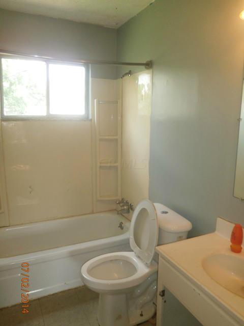 3280 Everson Road East Columbus, OH 43232 - Photo 5 of 10