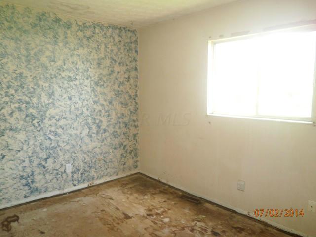 3280 Everson Road East Columbus, OH 43232 - Photo 6 of 10