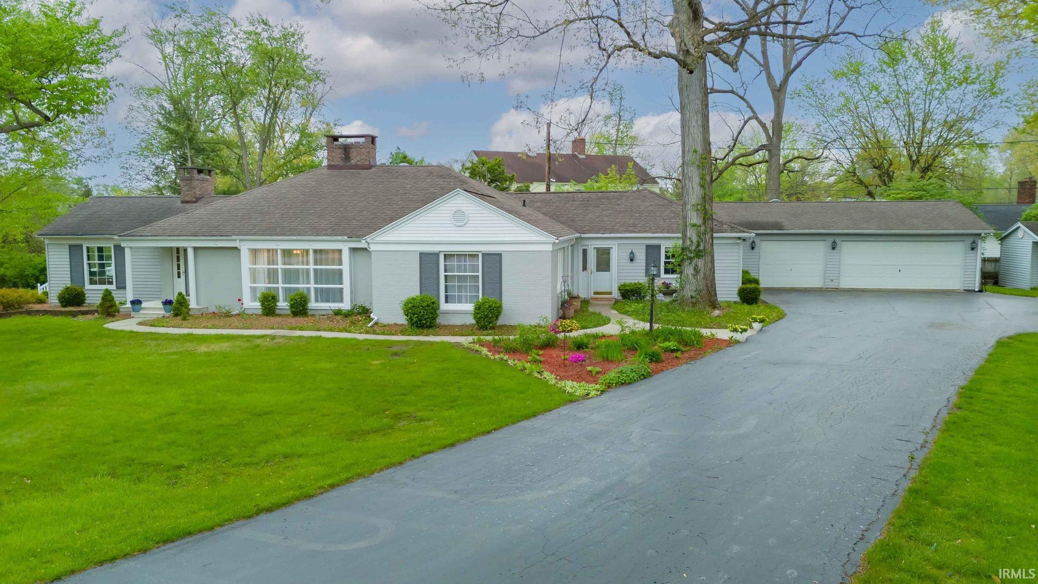 903 West Overlook Road Marion, IN 46952 - Photo 1 of 36 Gallery Image 1