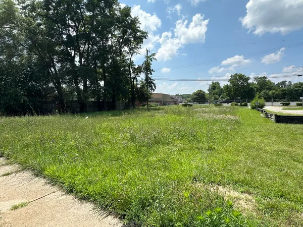 $25,000 | 448 South Huron Street, Ypsilanti, MI 48197