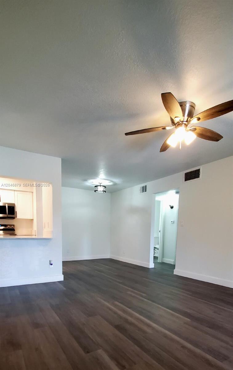 927 Riverside Drive, Unit 324 Coral Springs, FL 33071 - Photo 2 of 14