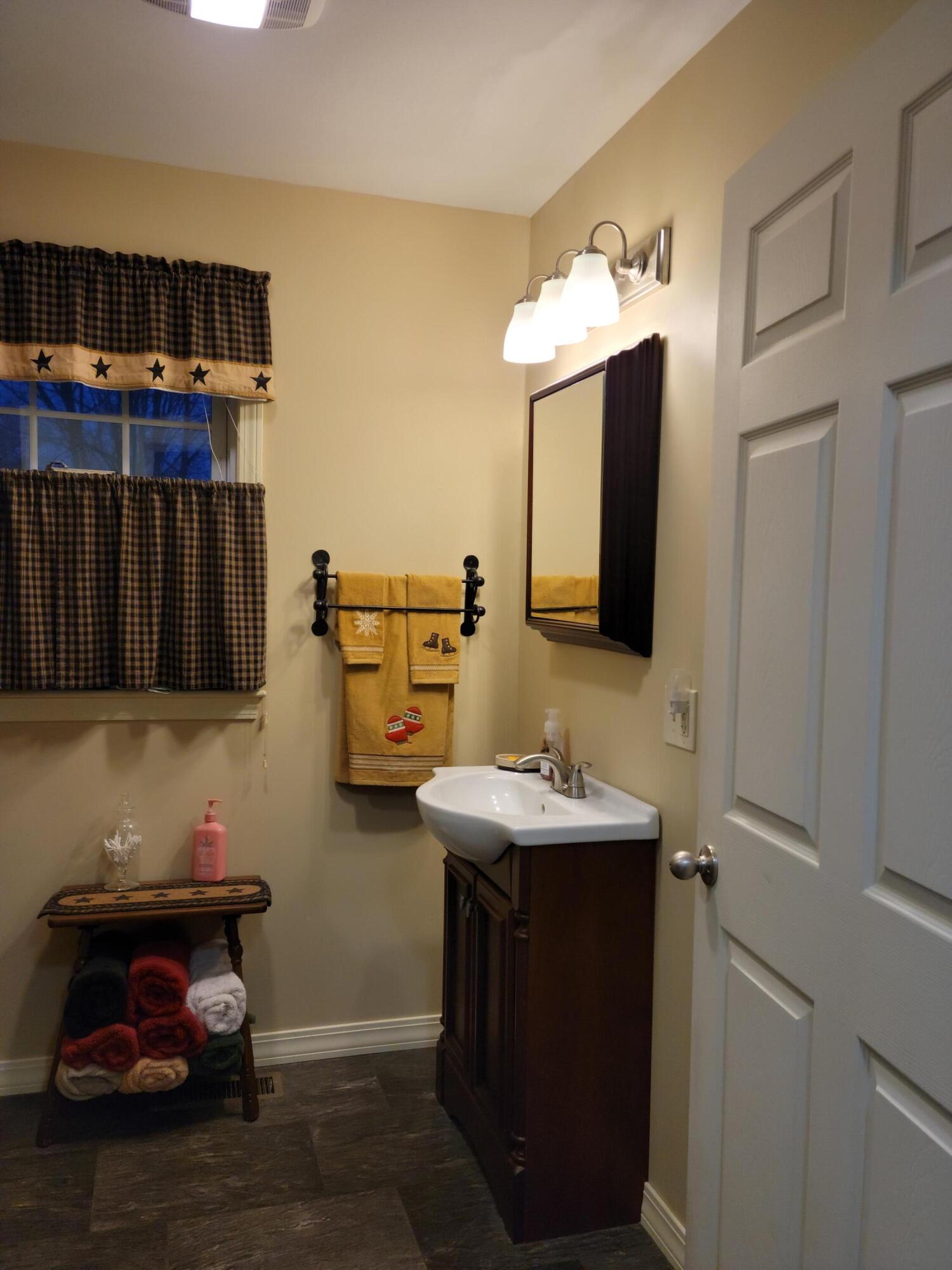 5 North Chester Road Chester, ME 04457 - Photo 50 of 107 Bathroom