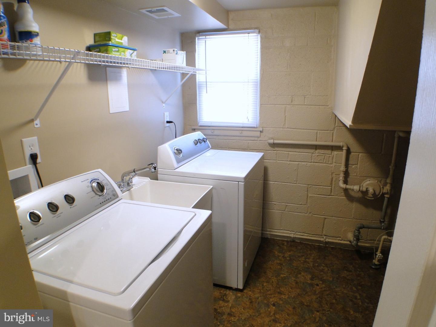 3536 Brookview Road Philadelphia, PA 19154 - Photo 14 of 24 Gallery Image 14