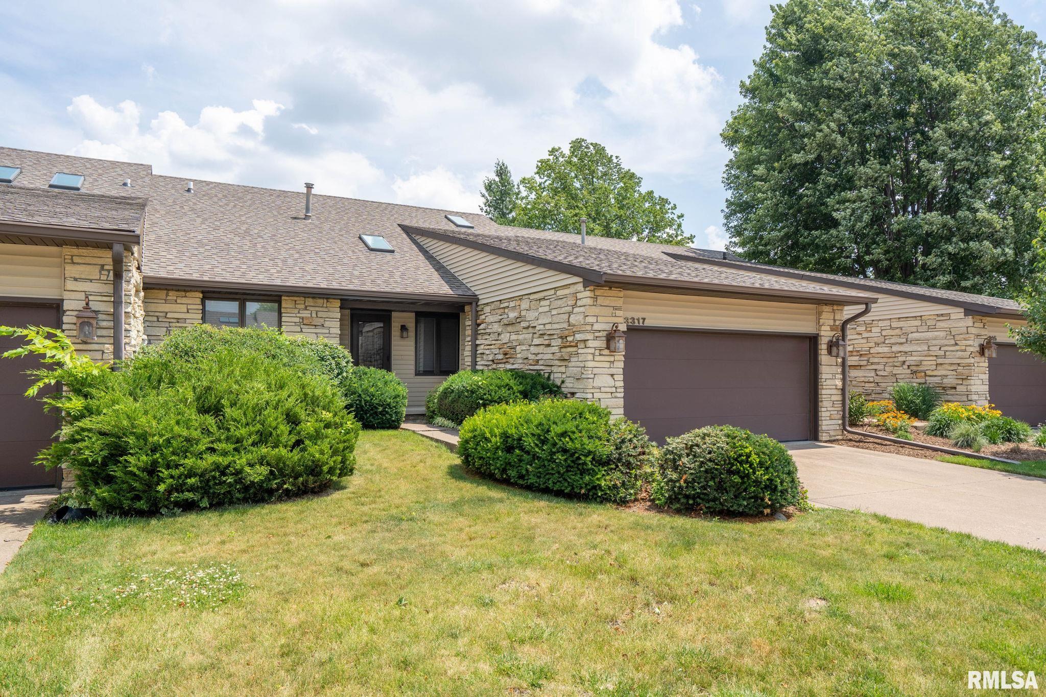 3317 East Ridge Place Bettendorf, IA 52722 - Photo 2 of 26 Gallery Image 2