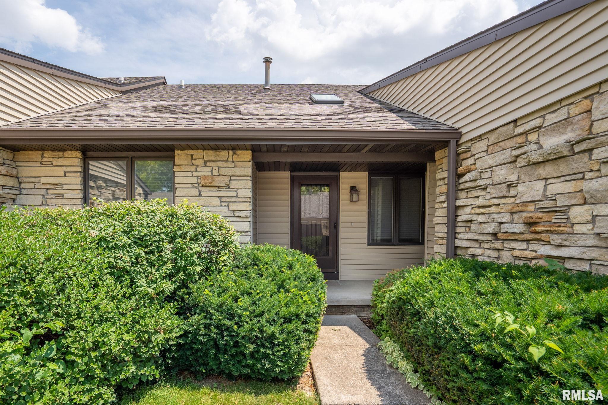 3317 East Ridge Place Bettendorf, IA 52722 - Photo 4 of 26 Gallery Image 4