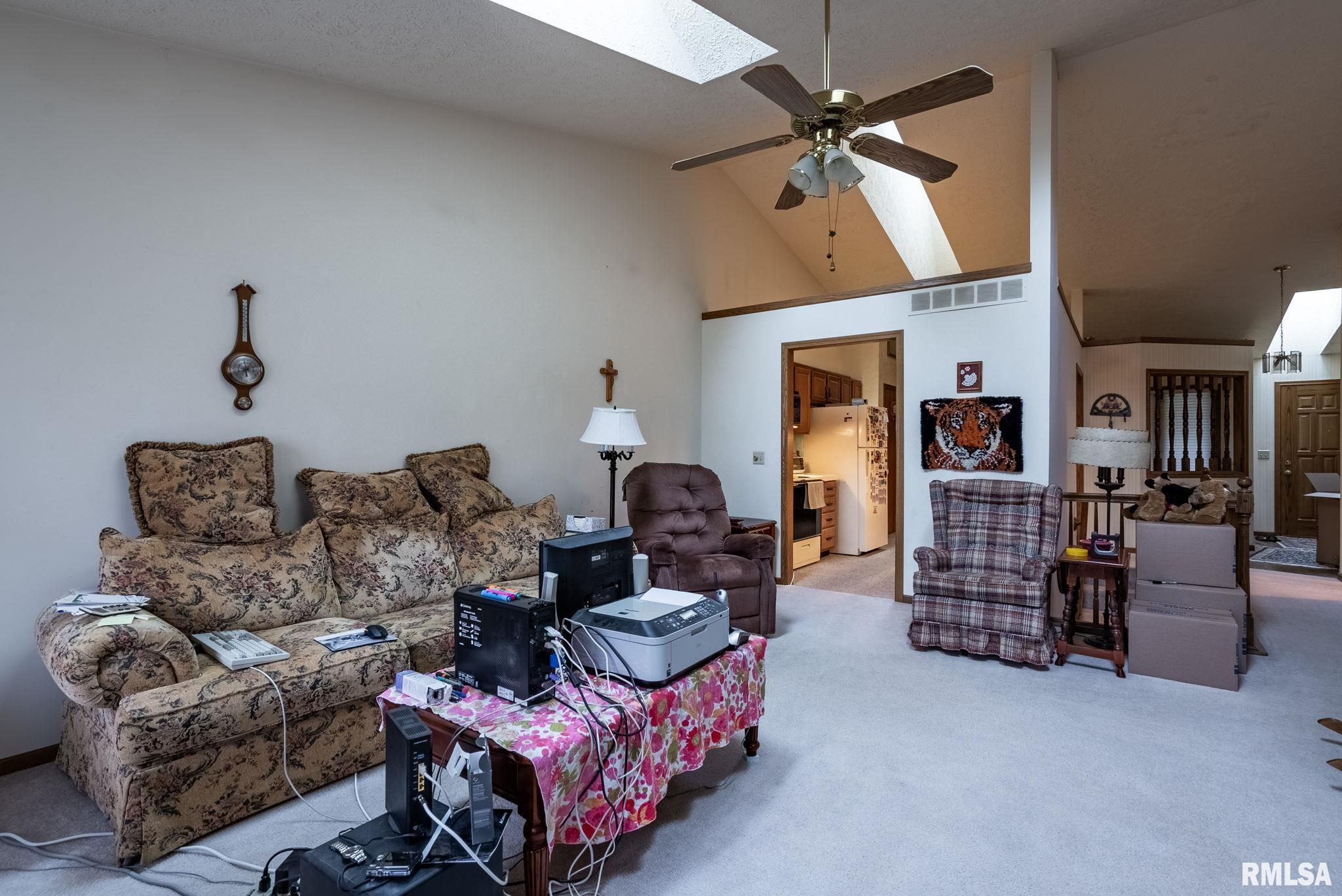 3317 East Ridge Place Bettendorf, IA 52722 - Photo 9 of 26 Gallery Image 9