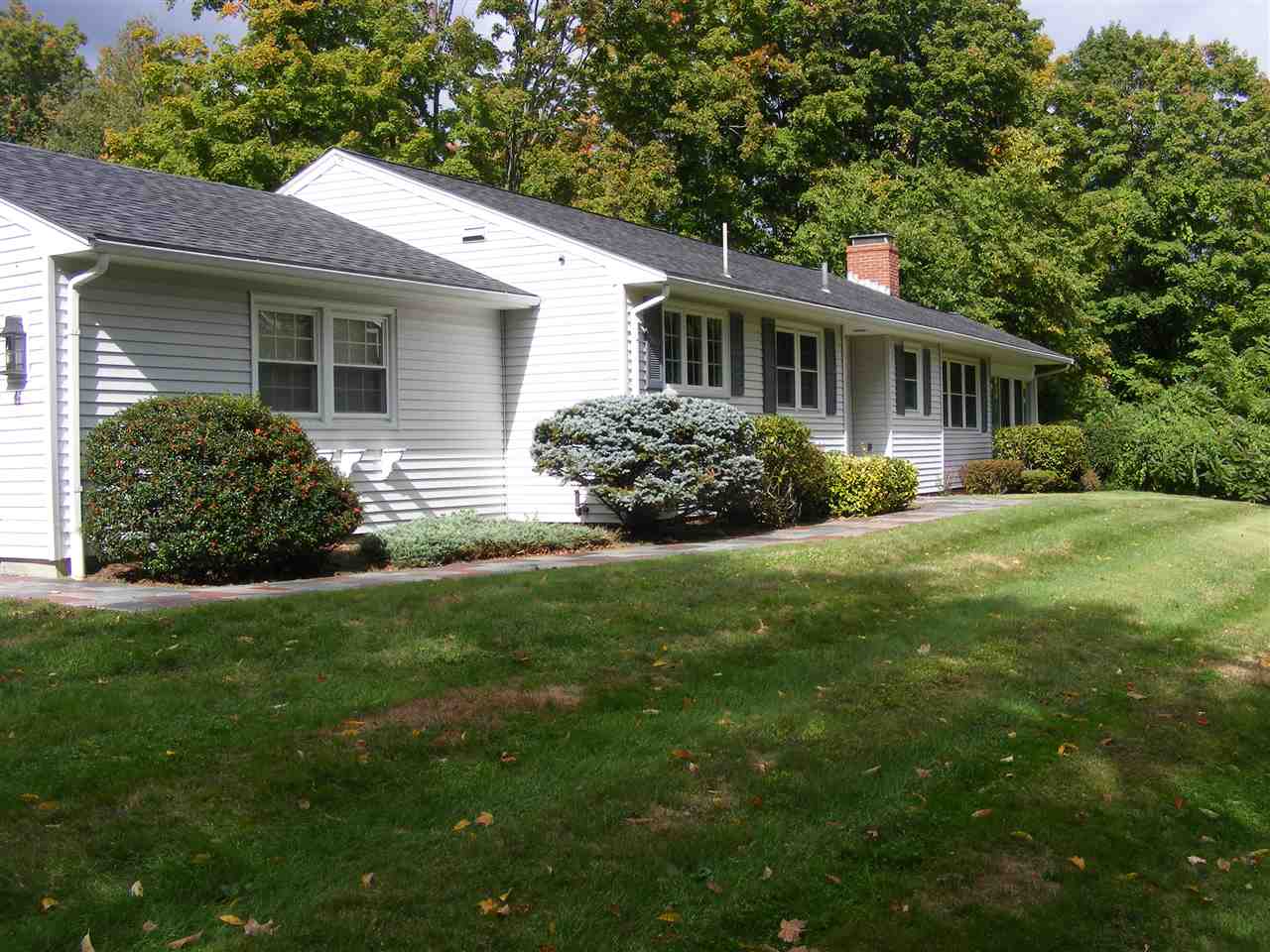 46 Maple Avenue Atkinson, NH 03811 - Photo 1 of 33